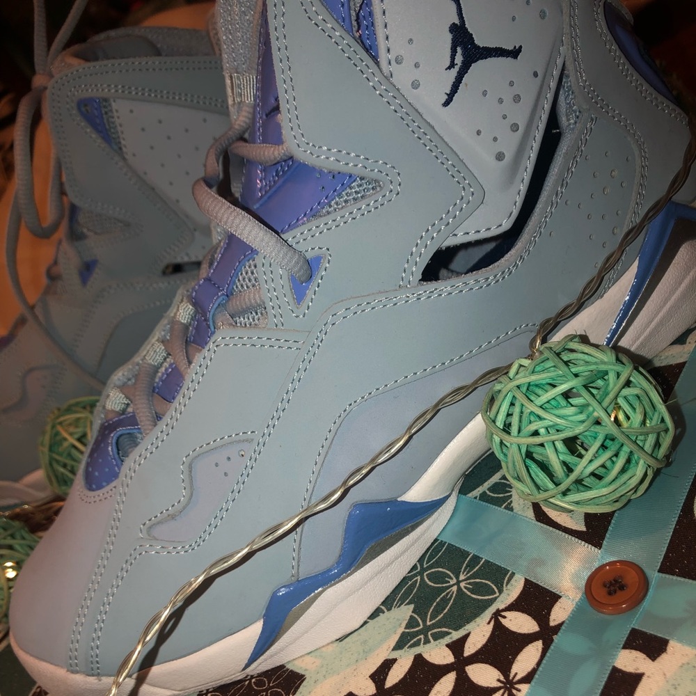 Lt Armory Blue Jordan True Flight GG Size 7.5Y